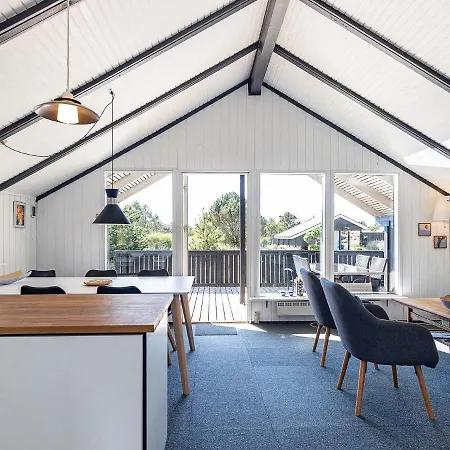 Holiday home Holiday Cccxx